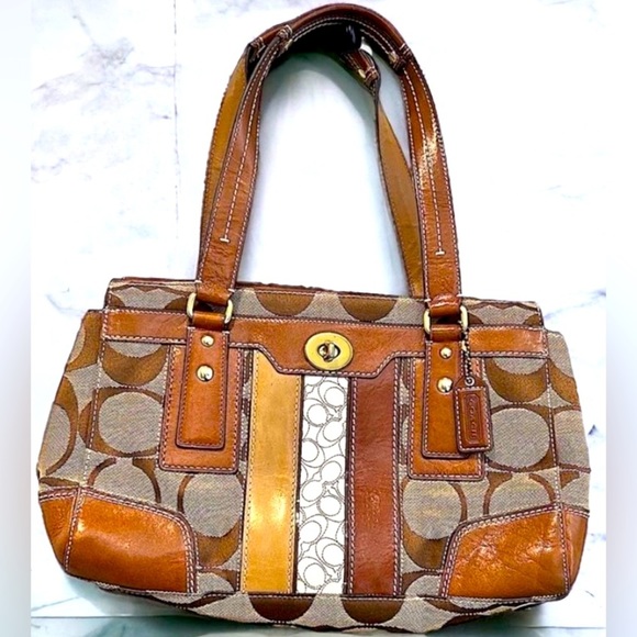 Coach Handbags - COACH Hampton Signature Stripe Carryall Tote